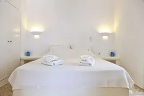 Deluxe Suite - Mykonos - Image 5