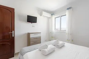 Stay U-nique Apartment Eduardo Carvajal - Image 3