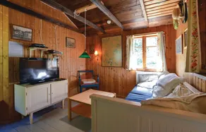 Beautiful Home In Højby - Image 3