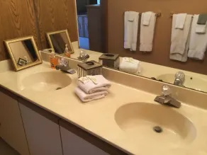 \"5005\" Valley View Condo Inside City of Sky Valley. Monthly Rentals Available! - Image 3