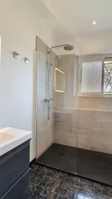 Pool villa og panoramaudsigt til fods af landsbyen Carcès. Tæt på Lorgues - Image 3