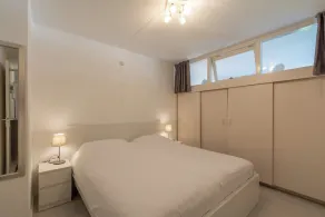 Cozy Beach Side Apartment - Image 4