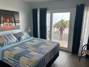 2 Bedroom Condo with Fantastic Ocean Views! - Image 5