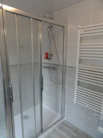 totalmente renovada casa de carácter situado a 1 km de las gargantas Bes - Image 4