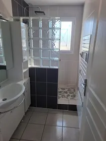 --  agrèable maison - Image 2