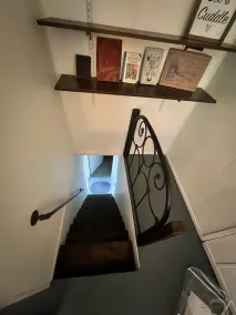 100 year old Farm Cottage. Minutes from the beach! - Image 2