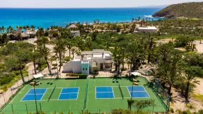 Abuelo: Premium Oceanfront 2-bed, 2-bath villa with private - Image 2