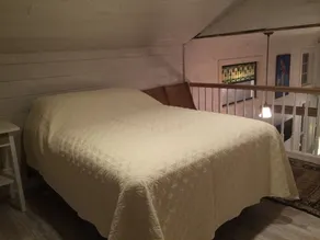 Vackert renoverad stuga vid havet med spektakulär utsikt ... - Image 3