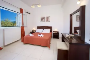 DIAMANTO COMPLEX  SUPERIOR APARTMENT With Shared Pool, Sea And Mountain Views - Image 4