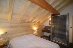 Chalet avec jacuzzi et sauna | Vue montagne - Image 3