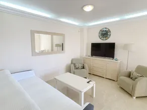 New three bedroom front line with impressive sea views - Image 4
