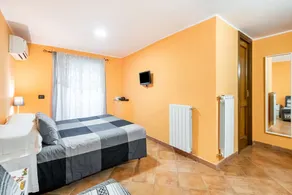 Villa i Monterotondo med Pool & Tiber Udsigt - Image 4