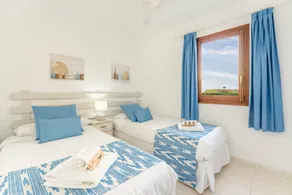 Light-Flooded “Apartment Delfín 3” with Pool, Terrace & WiFi; Parking Available in the Street - Image 5