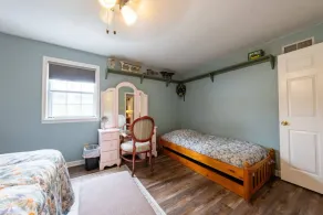 Heron`s Hollow spacious 2 bedroom farm stay - Image 4
