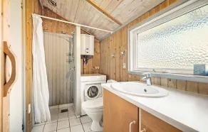 Pet friendly home in Føllenslev with sauna - Image 3