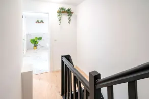 Charming 1-bedroom apartment in Antwerp - Image 2