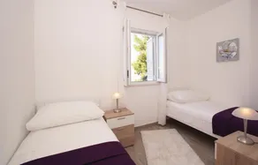 Gorgeous home in Dingac-Potocine - Image 5