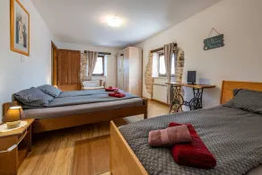Luxus-Villa mit herrlichem Salz-Pool und Jacuzzi für bis zu 15 + 3 - Image 5
