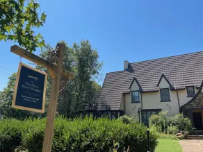 1935 Muskogee English Tudor Home - 1st Floor Peacock Room - Handicap Accessible - Image 4