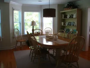 10 Acre 3 BR Waterfront Retreat on Thicket Creek has dock & neighborhood beach - Image 4