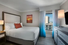 Stunning Oceanfront 3 Bedroom Condo 10th Floor - Image 5