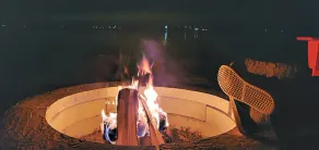 Escape to the Lake  - Waterfront bungalow w firepit & amazing views - Image 2
