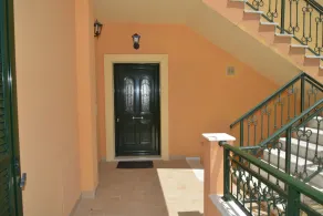 Casa accogliente e moderna vicino alla città di Corfù con WiFi e giardino perfetto per le famiglie. - Image 2