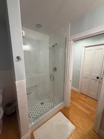 Historic updated cottage walking distance from the pool! - Image 5