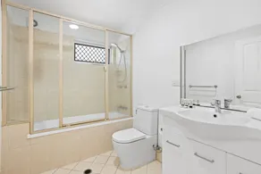 Urban Apartment in the Heart of Paddington - Image 3