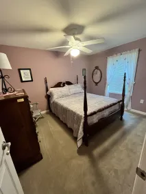 N E W Cozy 2 Bedroom Hermitage in Historic Ashtabula Harbor - Image 3