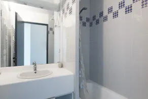 Apartment VALENE with swimming pool access - Image 2