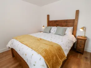 Pear Tree Cottage - Image 4