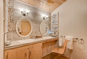 Heritage Hill Cabins - Image 5