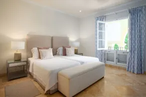 Escuna Bay 205 - Elegância Caribenha - Image 4