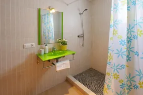 \"Villa Jerónimo\" com vista para a montanha, Wi-Fi, piscina, jardim, terraço e varanda - Image 2