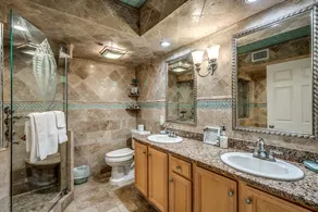 Meticulous Attention to Detail: 17th Floor Ocean Front Condo  - Image 5