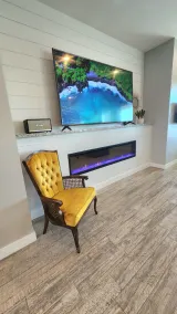 Luxury 3BR 3BA Villa, Private Pool, Pet Friendly*, Indoor Fireplace, 1.25 Acres - Image 2