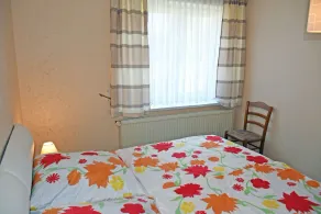 Vacation apartment with sitting area in the garden on the Bodden in Ralswiek - Holiday apartment with - Image 5