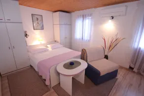 Studio flat with balcony and sea view Vis (AS-2476-d) - Image 4