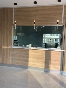 LiV Inn & Suites Houston - Image 2