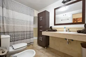 Ferienwohnung \"Casa Fran\" mit Bergblick, Gemeinschaftspool und WLAN - Image 2