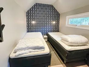 4 person holiday home in FÄRLÖV-By Traum - Image 3