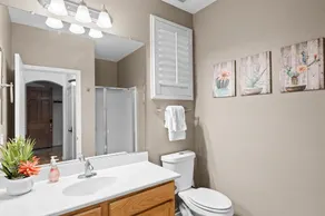 Urban Living in Glendale AZ, 4 Miles from Westgate! - Image 5