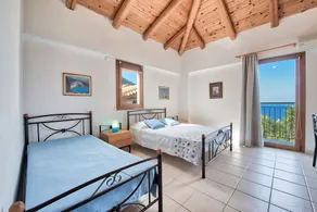 Eleni One Bedroom Villa with Sea View - Image 4