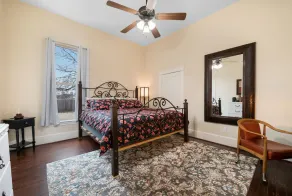 1920's Sunny Gem - Downtown Waco Home - Image 4