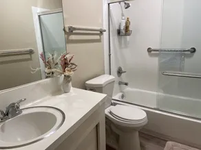 Cozy 1K & 1Q / 1b, 5 minutes walk to downtown - Image 2