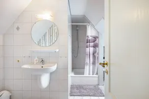 Apartment 'Ferienwohnung Sylt' with Sea View, Shared Terrace and Wi-Fi - Image 5