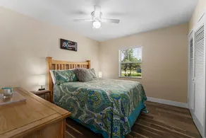 Peacock Harbor-3/2-Heated Pool-King-Game Room - Image 5