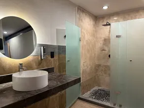 Vicario Apartments - Image 2