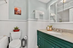 Modern Retreat in the Heart of Montclair - Image 3